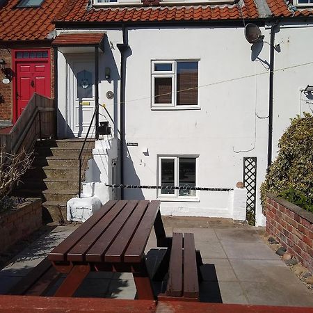 Happy Days Whitby Exterior foto
